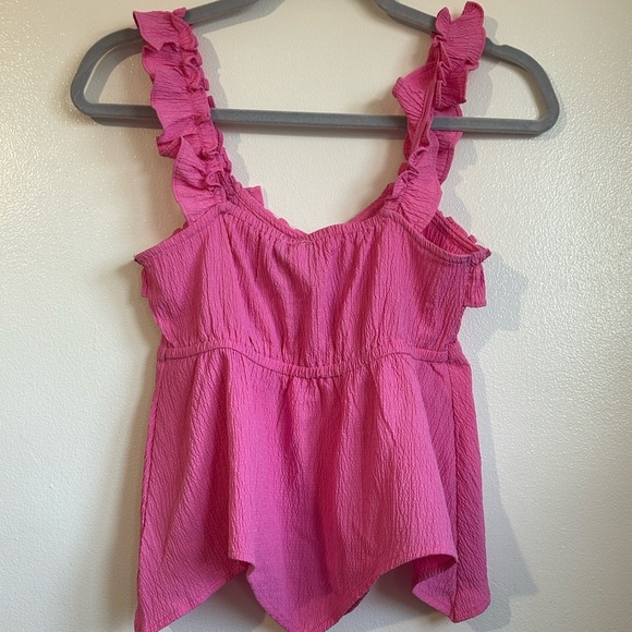 Pink Ruffled Sleeveless Top - Picture 3 of 3